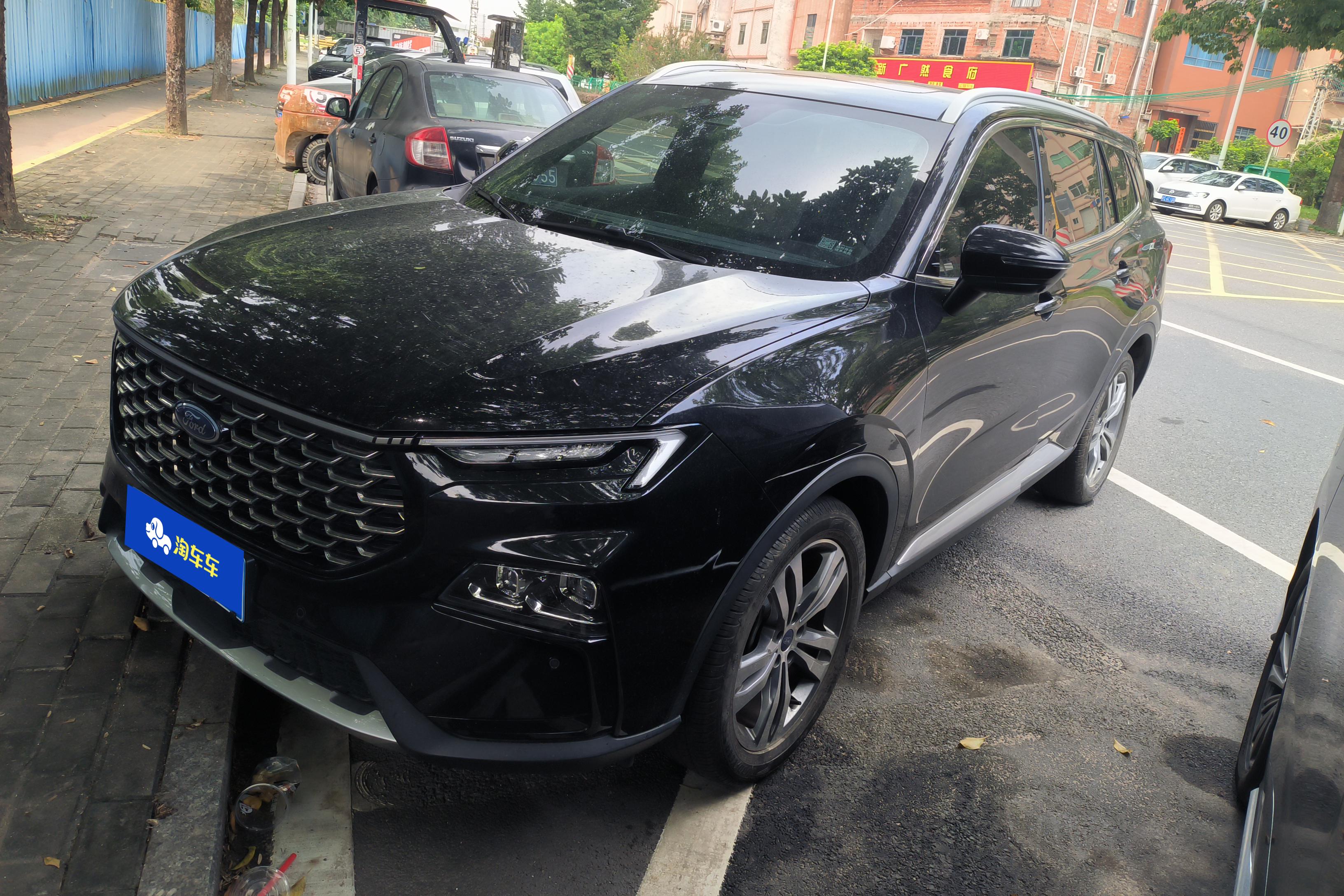 Ford Equator Sport 2022 immagine di auto 