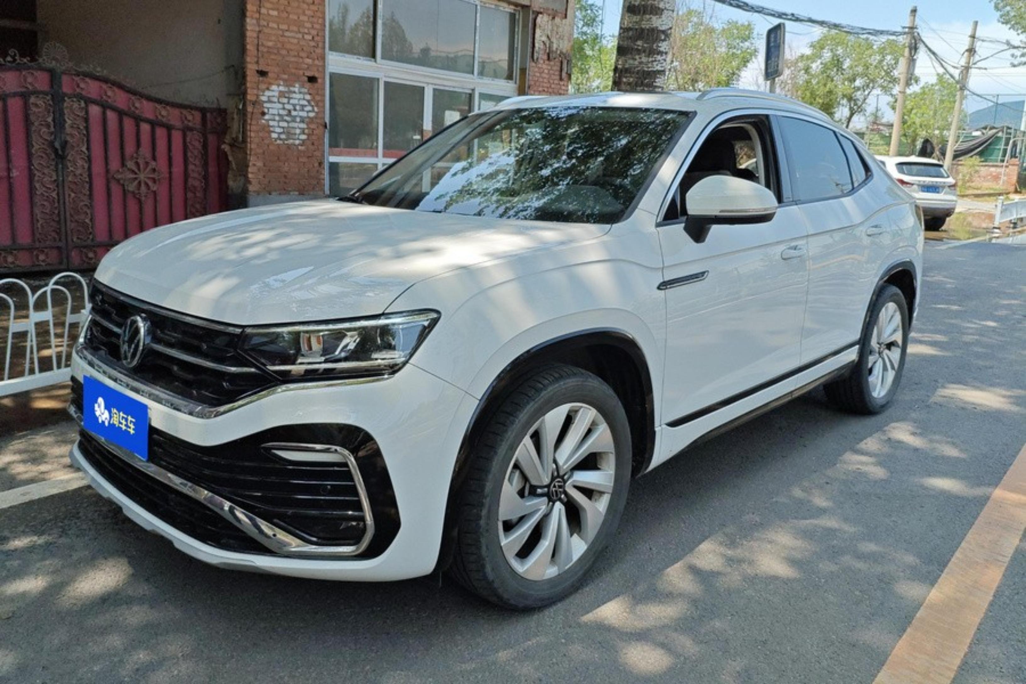 Volkswagen Tayron X 2021 car image 