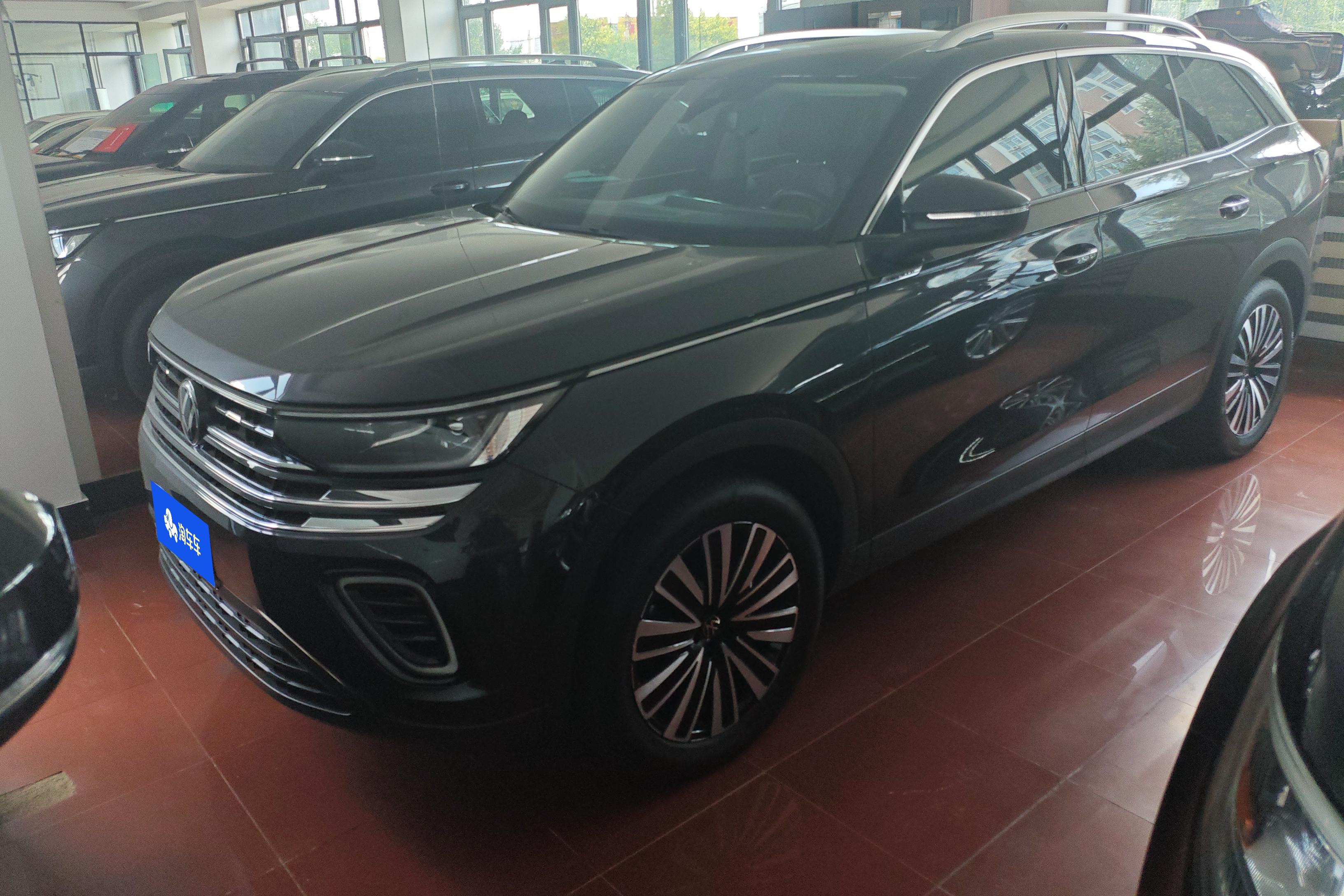 Volkswagen Tavendor 2023 immagine di auto 