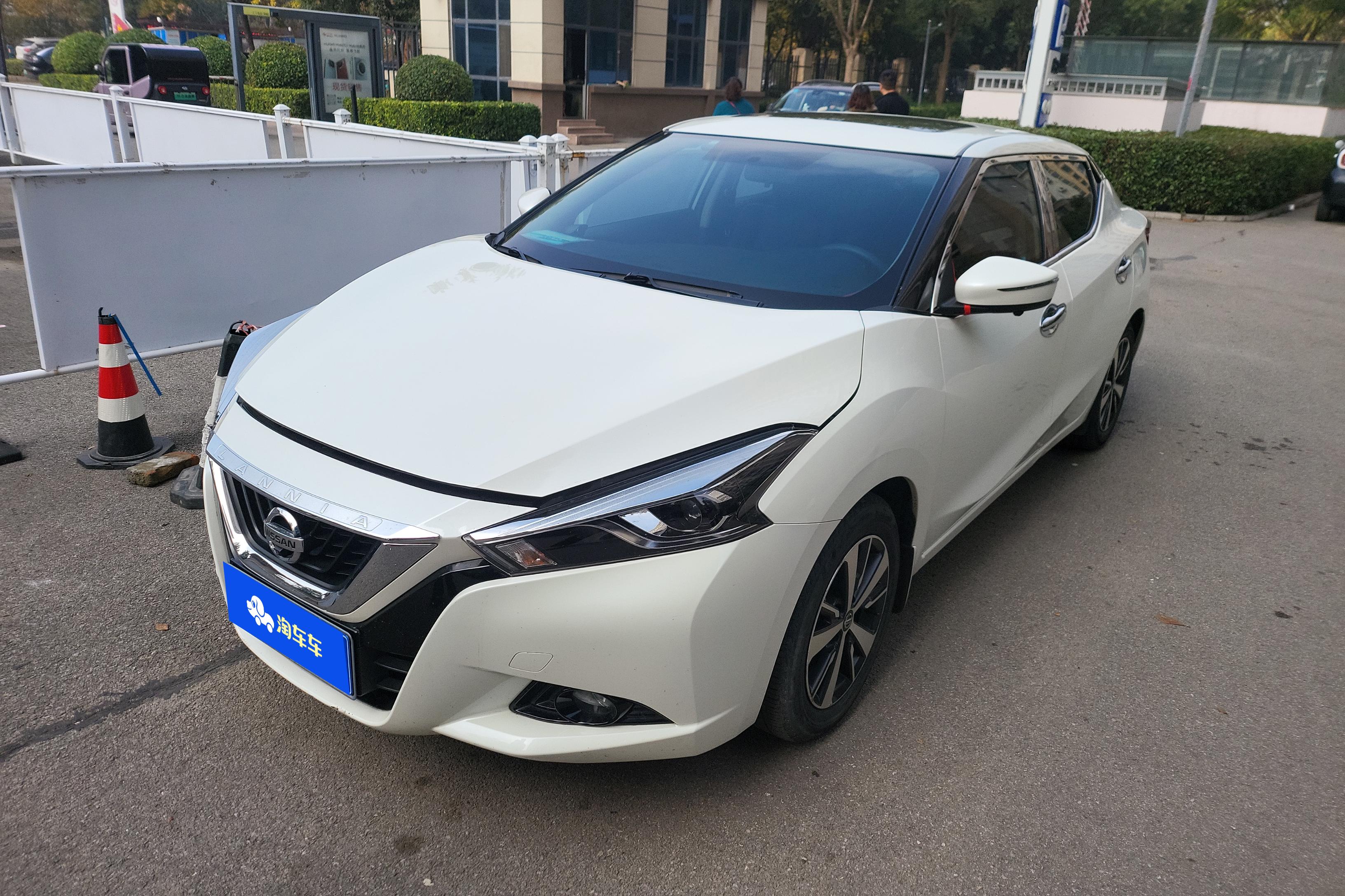 Nissan Lannia 2017 汽车图片 