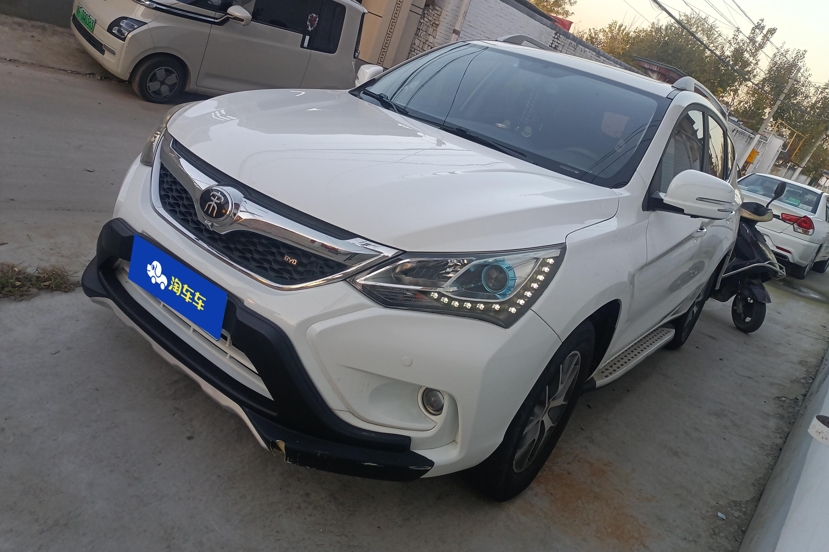 BYD Song 2017 BYD Song 2017 car image