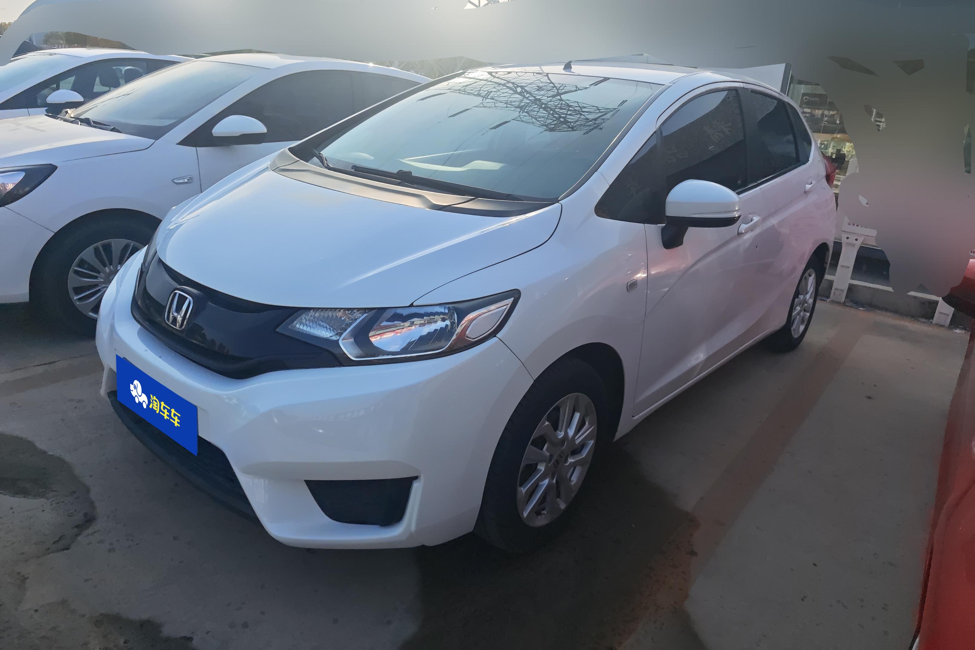 Honda Fit 2015 car image 