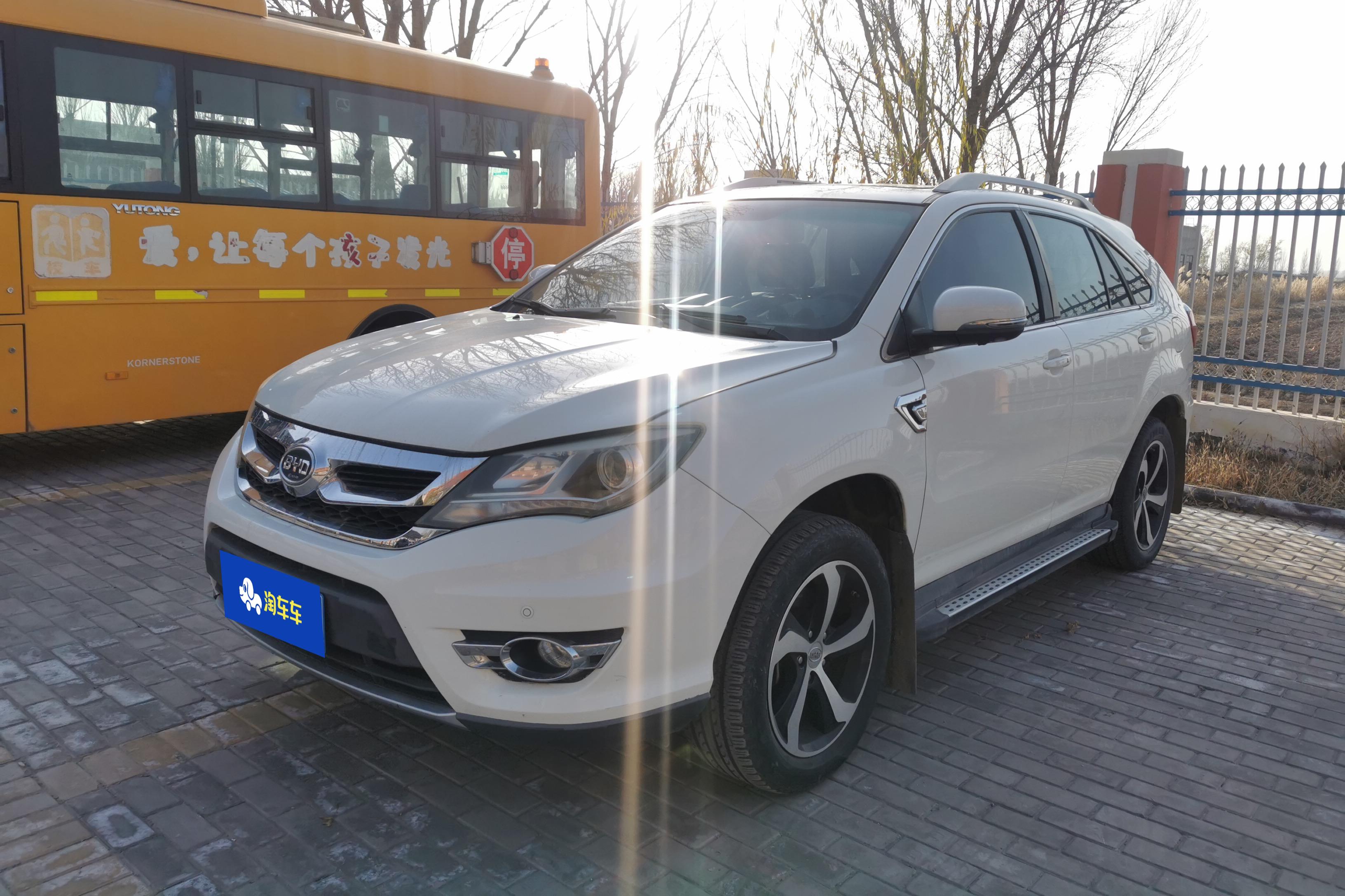 BYD Xia 2015 BYD Xia 2015 car image