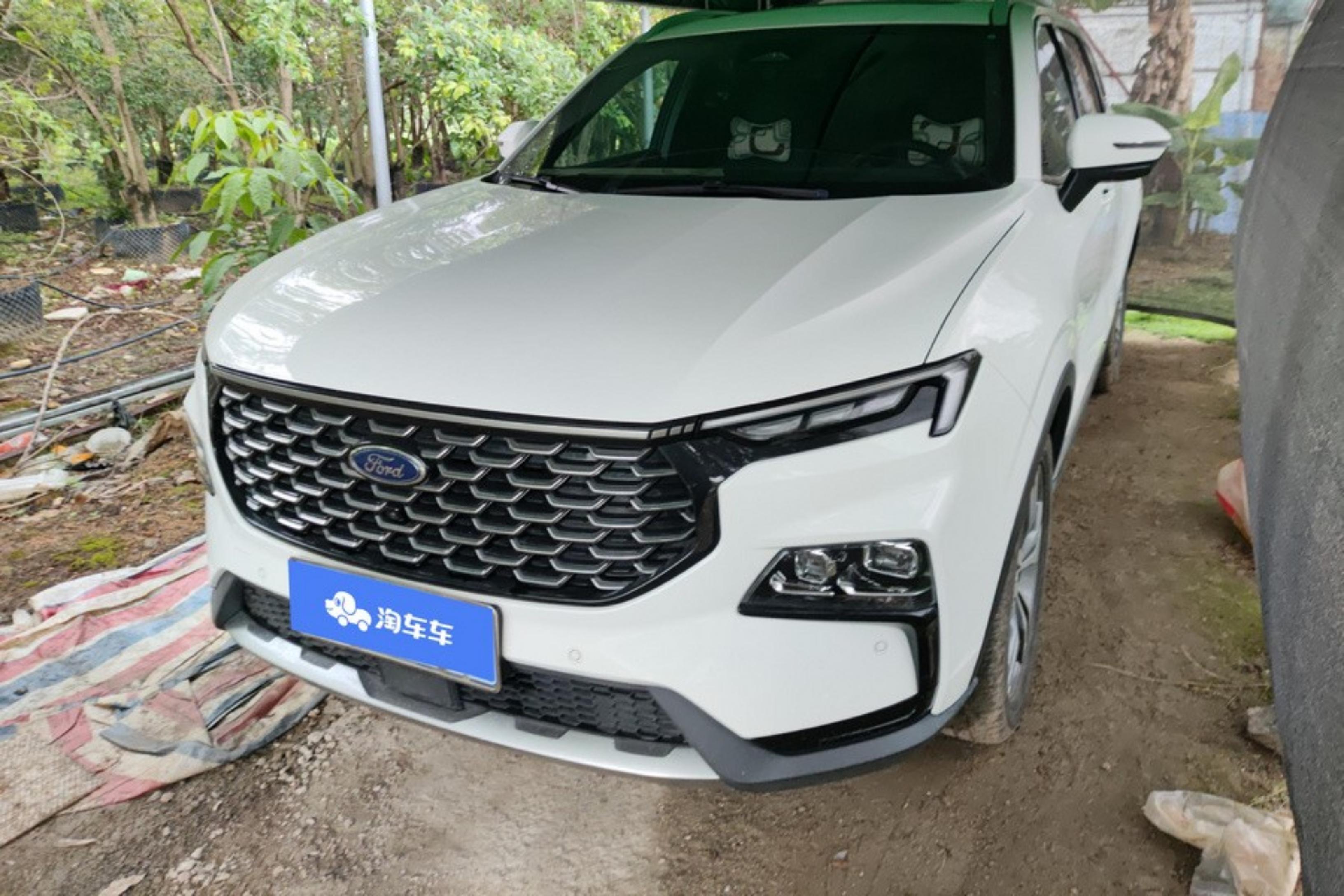 Ford Equator Sport 2022 immagine di auto 