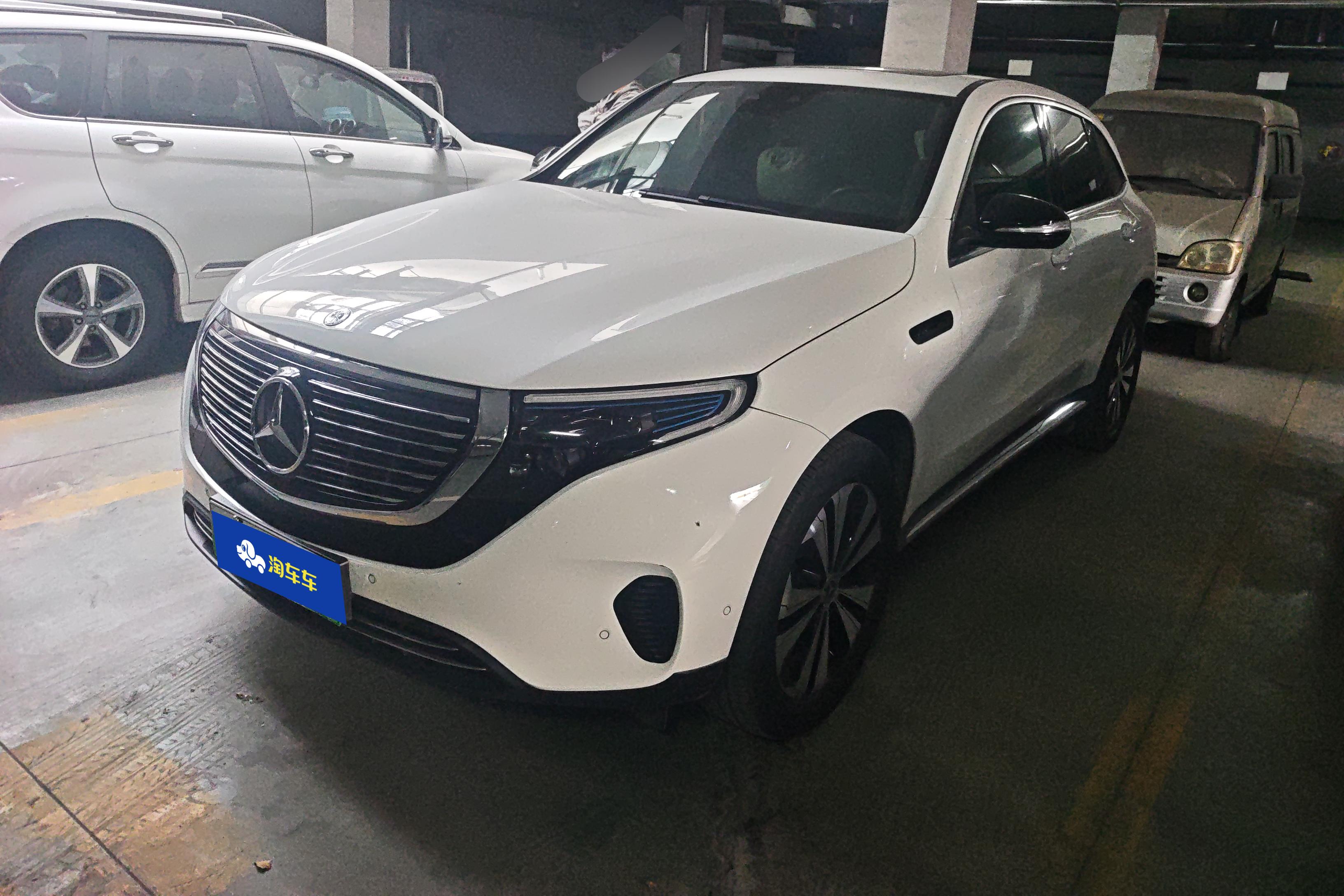 Mercedes-Benz EQC Class 2020 car image 
