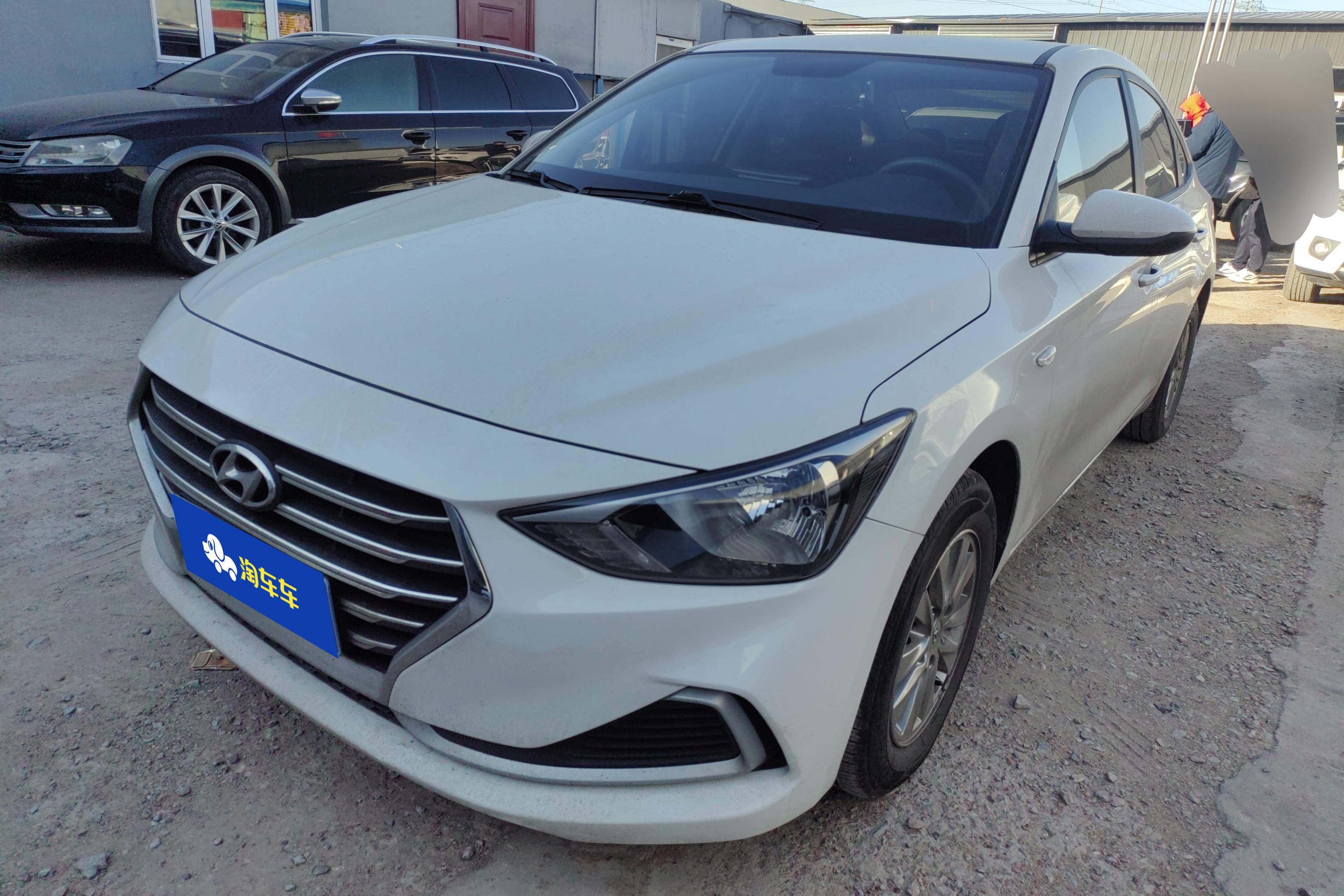 Hyundai Elantra HD 2022 car image 