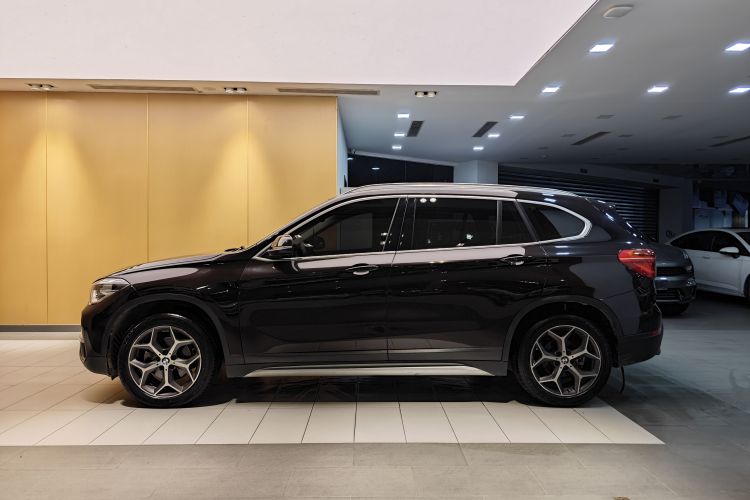 BMW X1 2018 car image #10