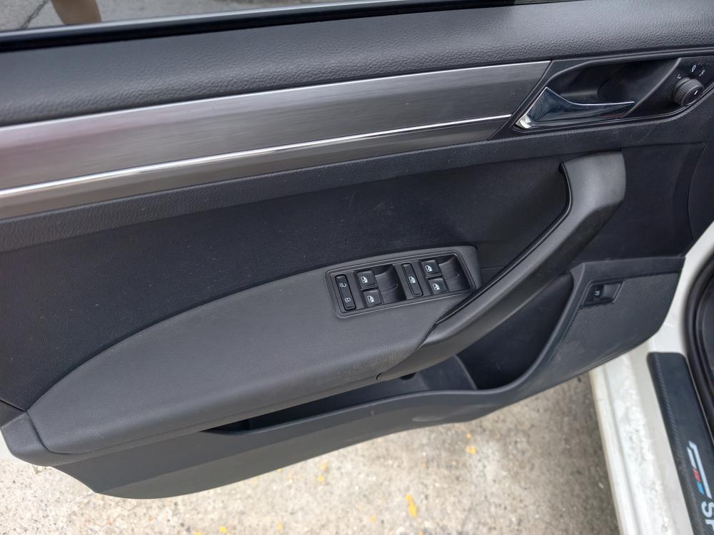 Volkswagen Santana 2021 car image #13