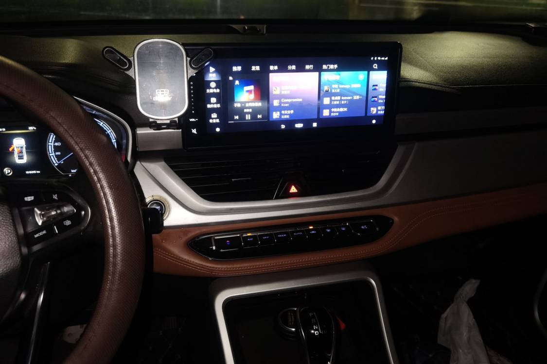 GEELY Vision X6 2020 #28 GEELY Vision X6 2020 car image #28