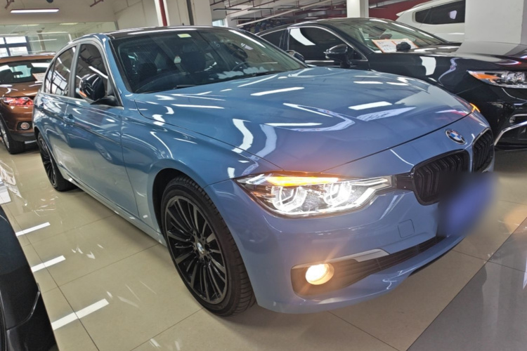 BMW 3 Series 2017 #4 BMW 3 Series 2017 car image #4