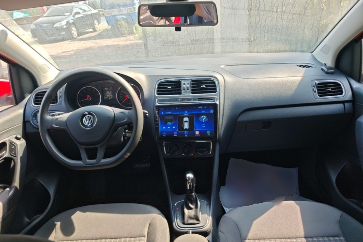 Volkswagen Polo 2016 #10 Volkswagen Polo 2016 car image #10
