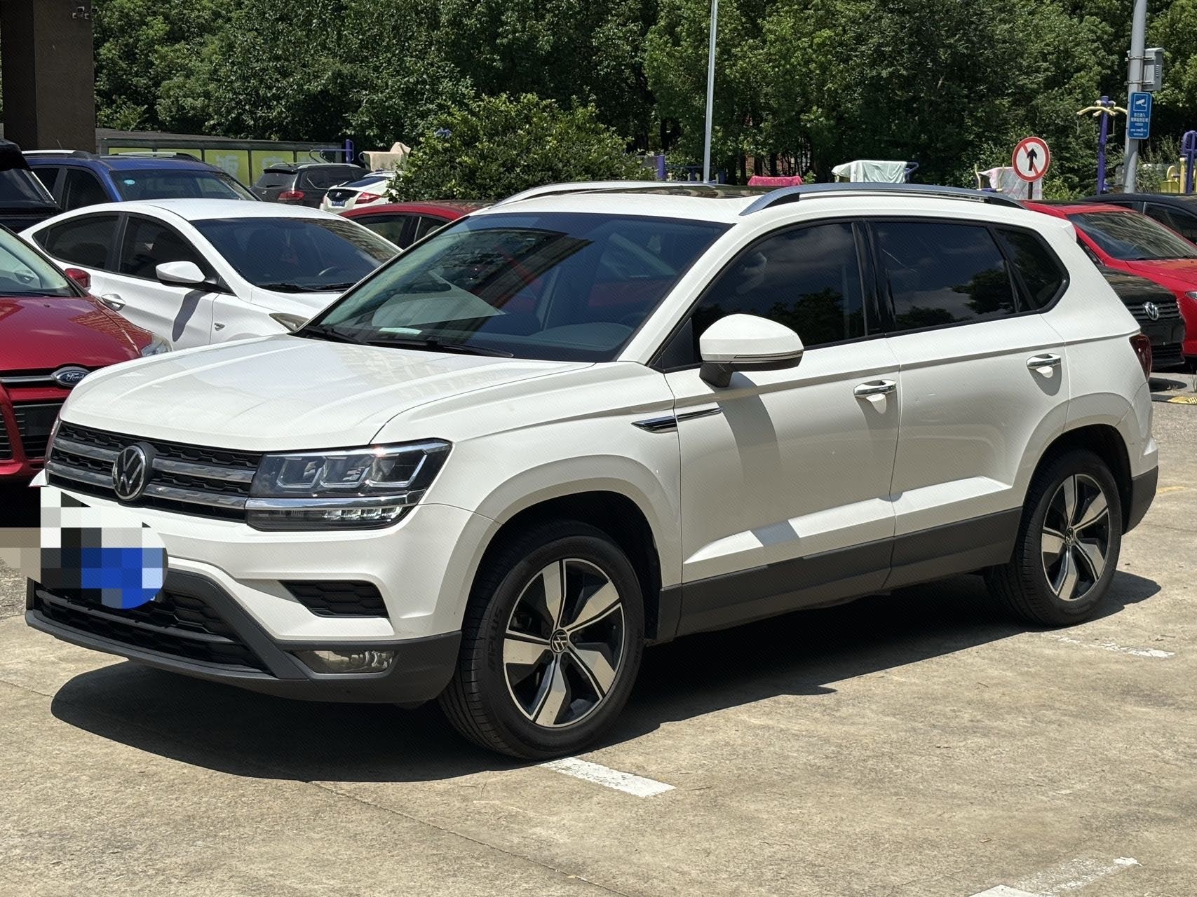 2022 immagine di auto 