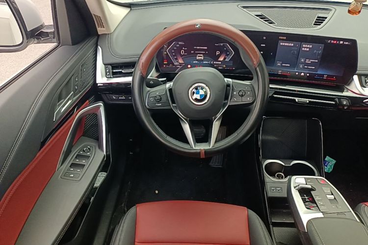 BMW X1 2023 car image #12