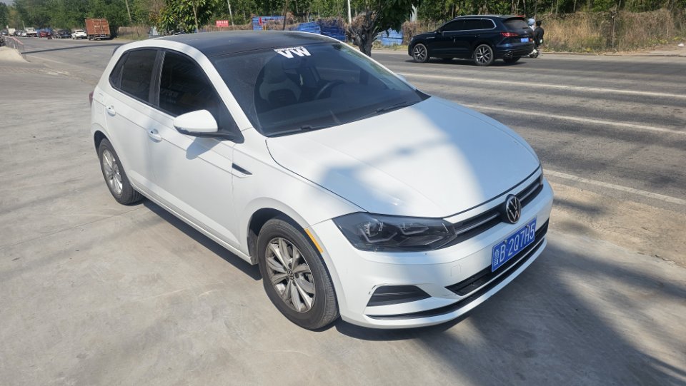 Volkswagen Polo 2023 image de voiture #4