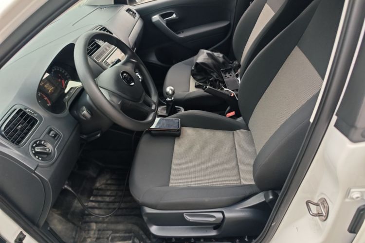 Volkswagen Polo 2017 #15 Volkswagen Polo 2017 car image #15