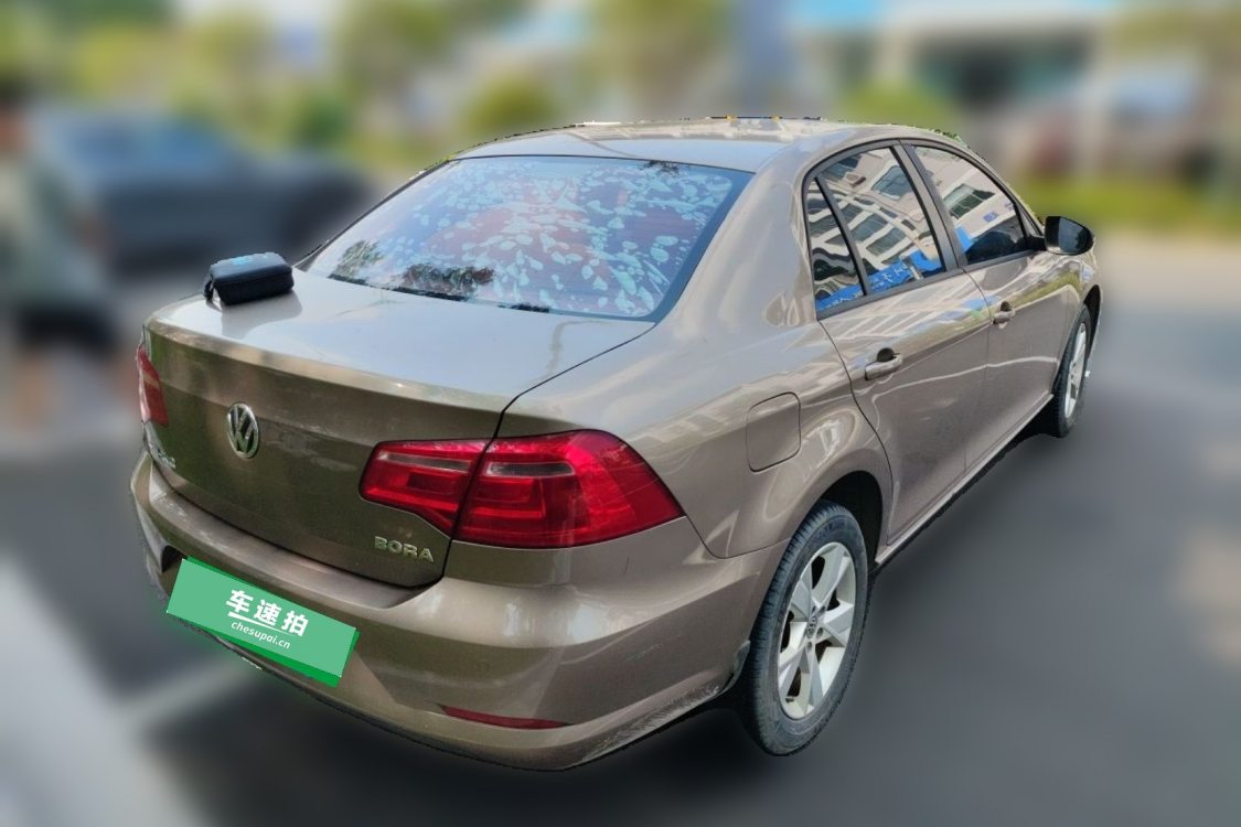 Volkswagen Bora 2015 car image #4
