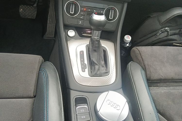 Audi Q3 2019 #14 Audi Q3 2019 car image #14