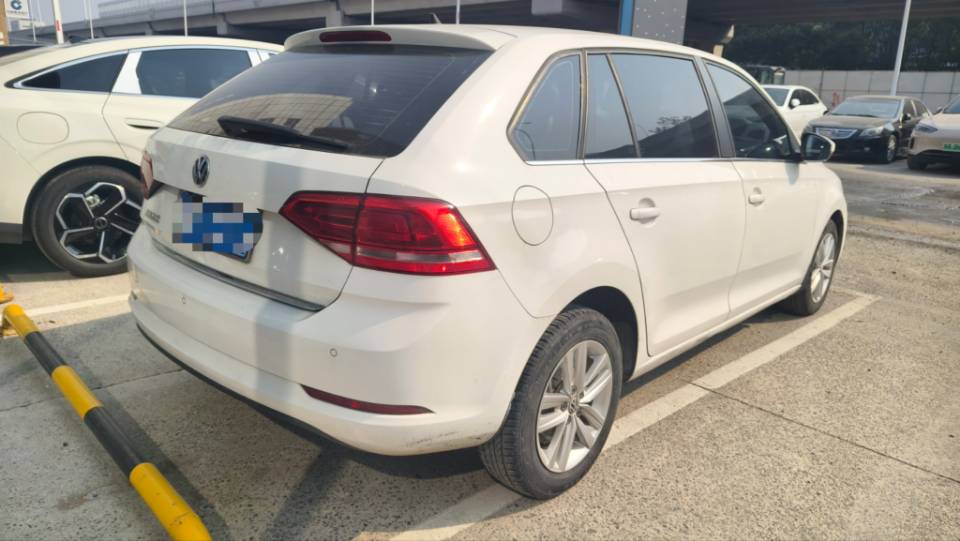 Volkswagen Santana 2016 #8 Volkswagen Santana 2016 car image #8