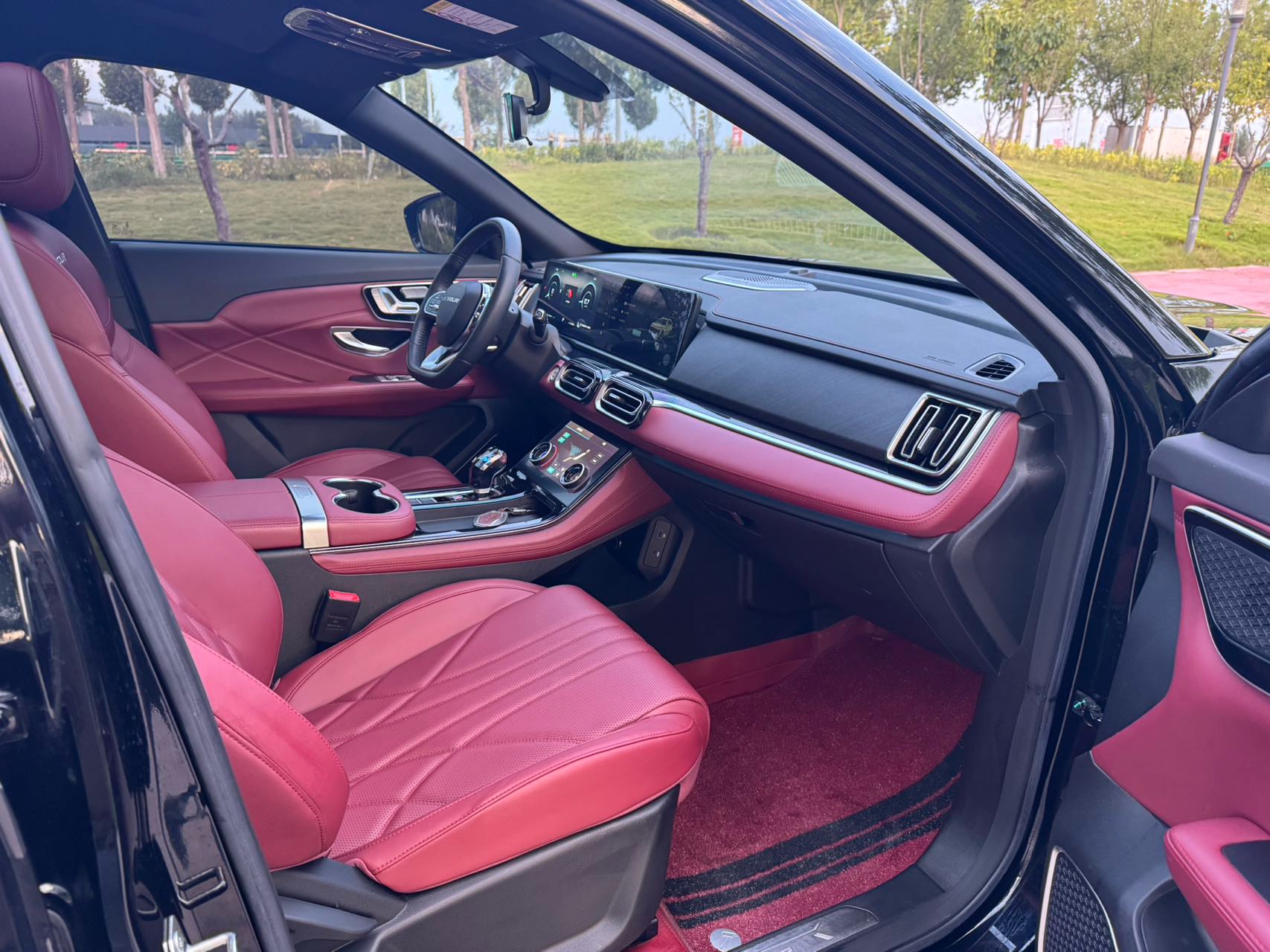 Jetour X70 PLUS 2024 #14 Jetour X70 PLUS 2024 изображение автомобиля #14