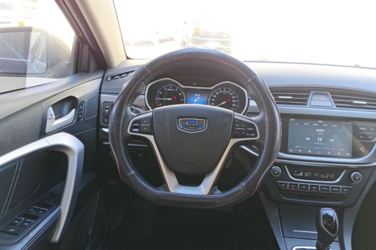 GEELY Emgrand 2018 #11 GEELY Emgrand 2018 immagine di auto #11