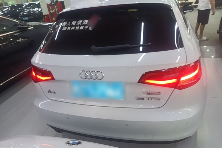 Audi A3 2017 car image #6