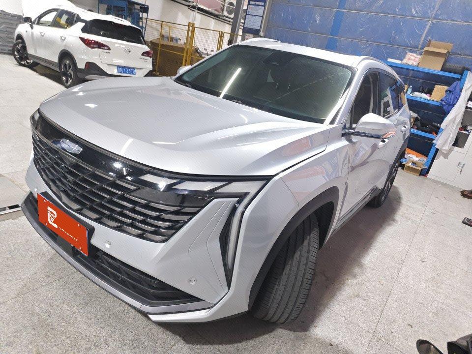 GEELY Boyue L 2023 immagine di auto 
