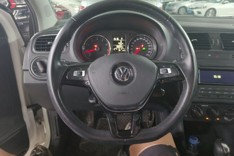 Volkswagen Polo 2018 #11 Volkswagen Polo 2018 car image #11