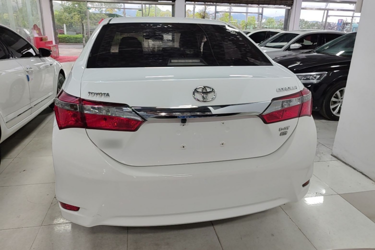 Toyota Corolla 2018 #6 Toyota Corolla 2018 car image #6