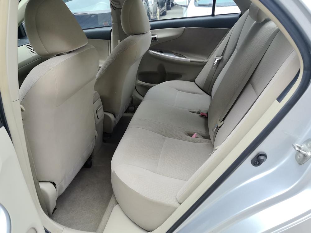 Toyota Corolla 2011 immagine di auto #17