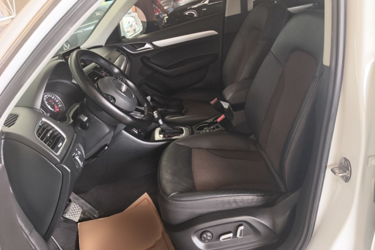 Audi Q3 2019 #19 Audi Q3 2019 immagine di auto #19
