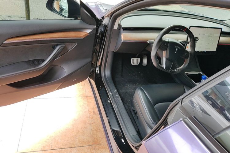 Tesla Model 3 2021 #16 Tesla Model 3 2021 car image #16