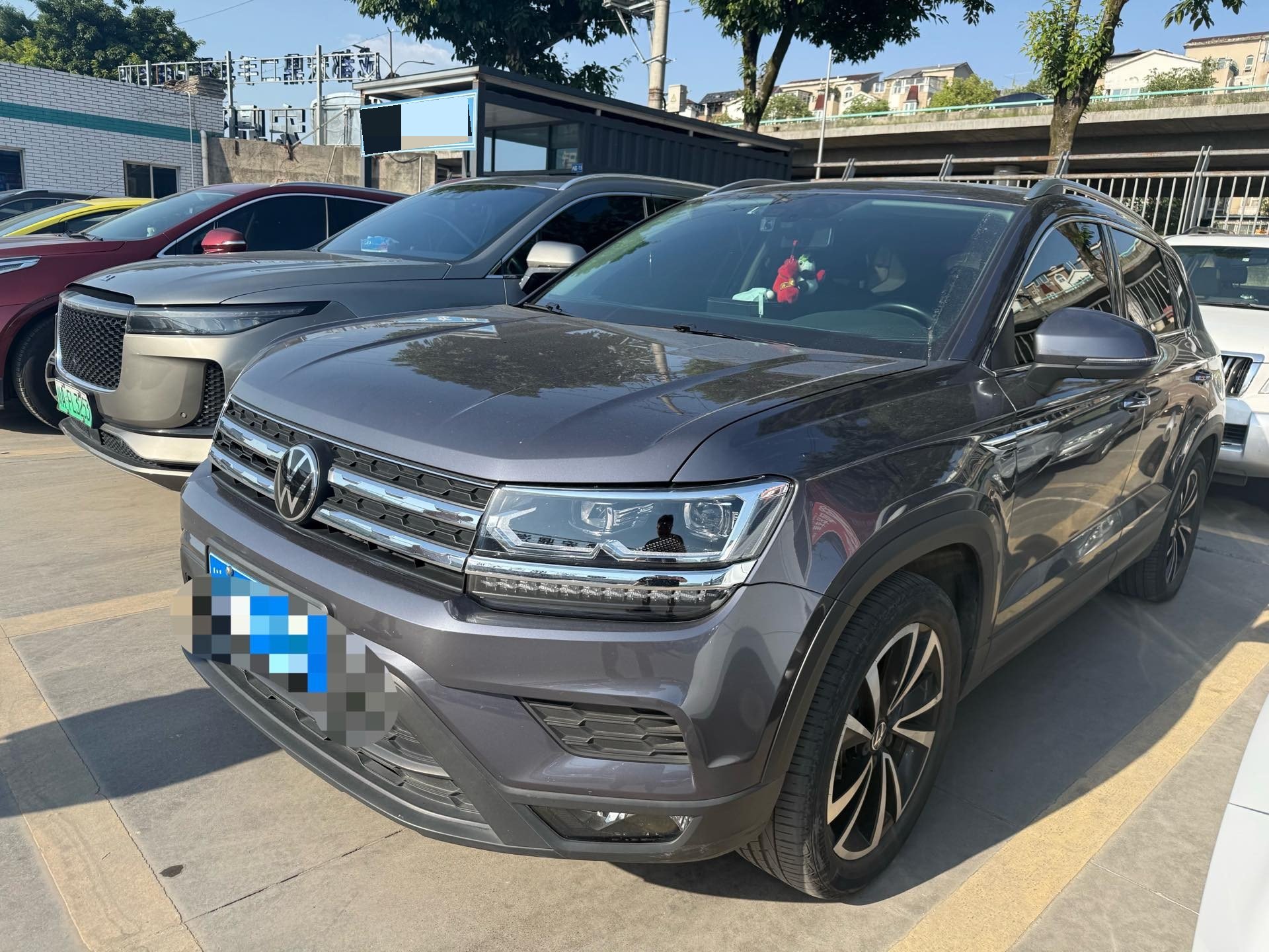 2022 immagine di auto 