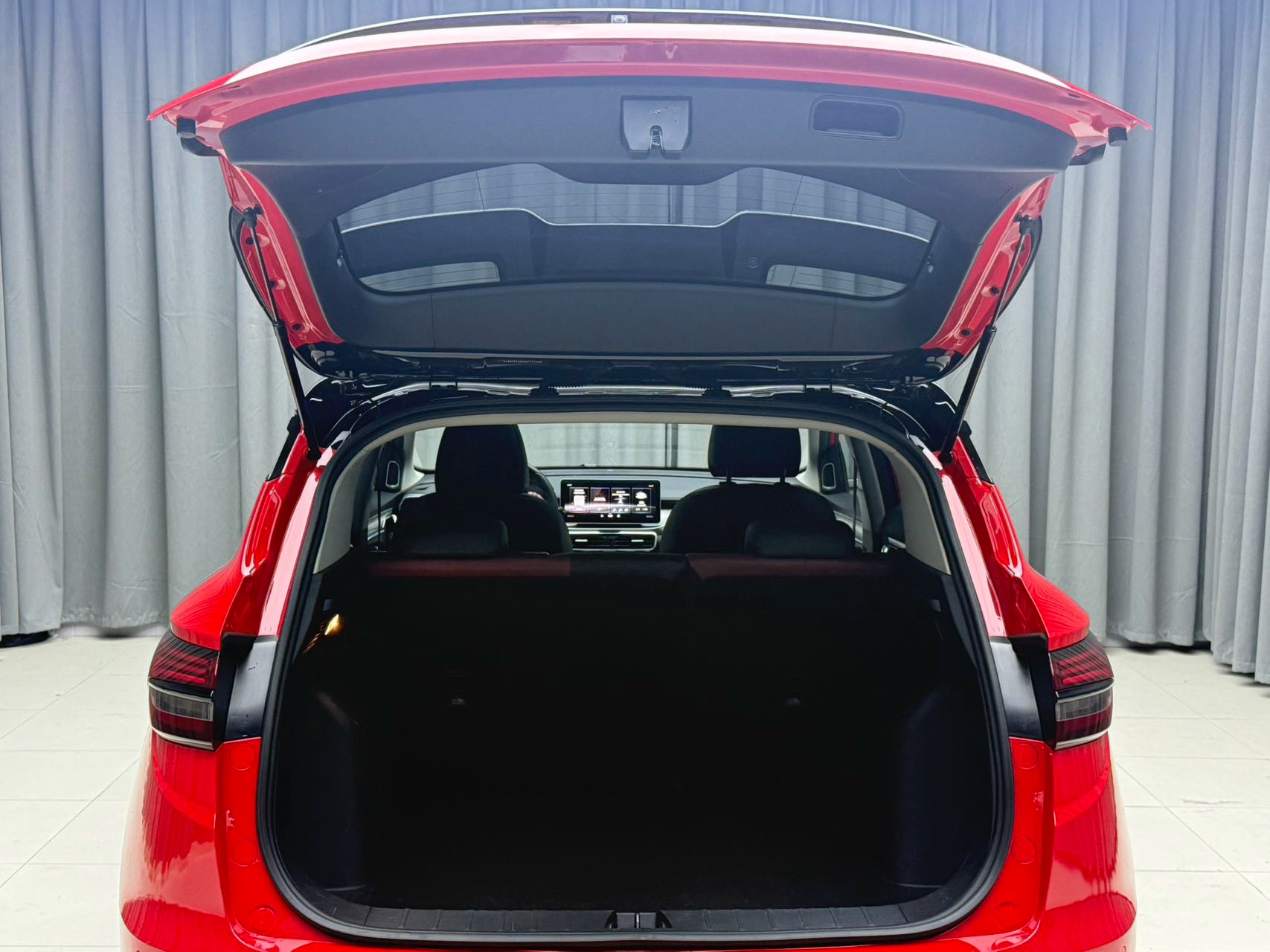 GEELY Coolray 2022 #17 GEELY Coolray 2022 car image #17