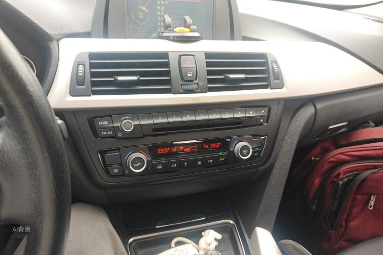 BMW 3 Series 2015 صورة سيارة #15