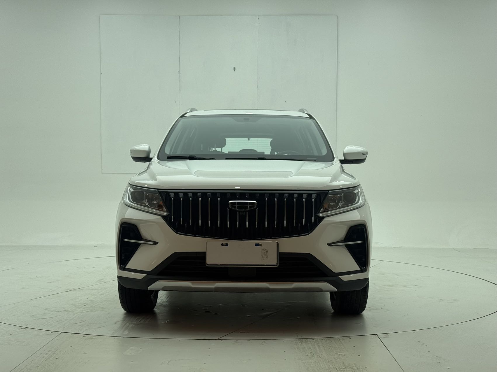 GEELY Vision X6 2023 car image #2