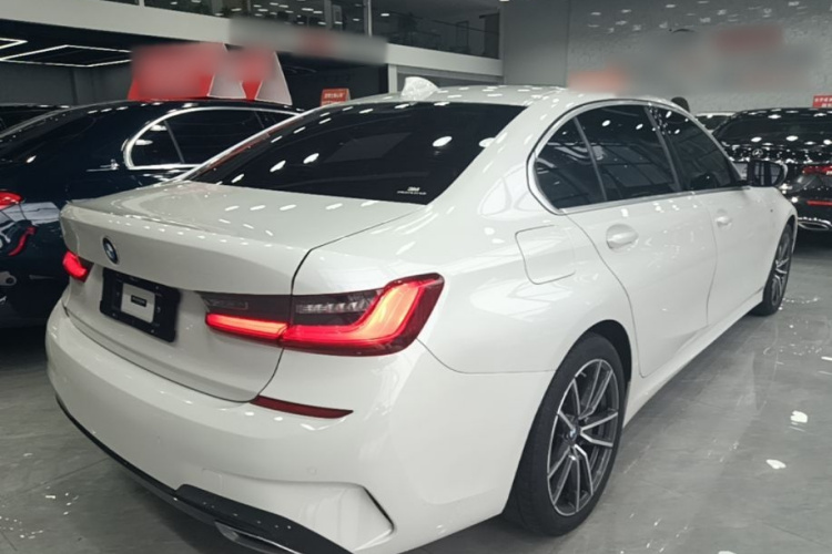 BMW 3 Series 2020 #5 BMW 3 Series 2020 car image #5