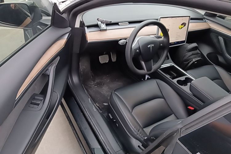 Tesla Model 3 2022 изображение автомобиля #12
