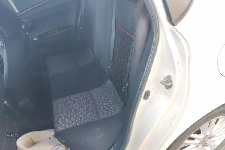 Toyota Vios 2015 immagine di auto #19