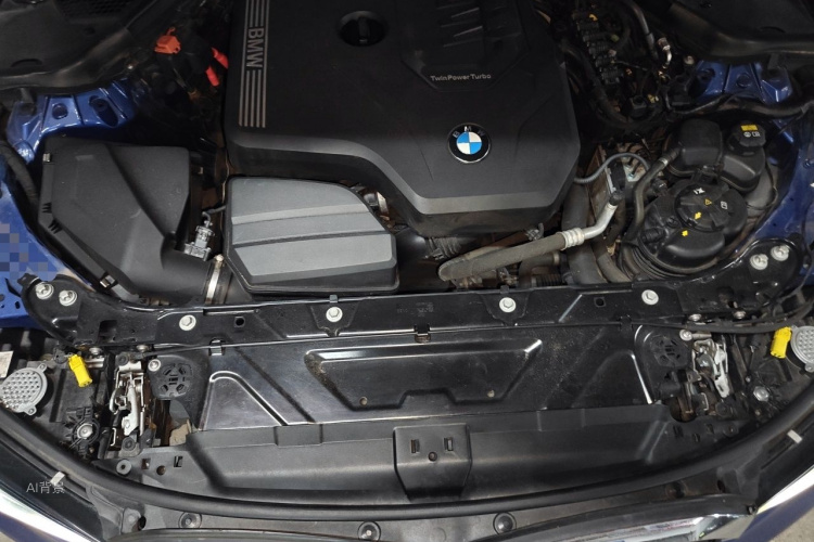 BMW 3 Series 2020 car image #22
