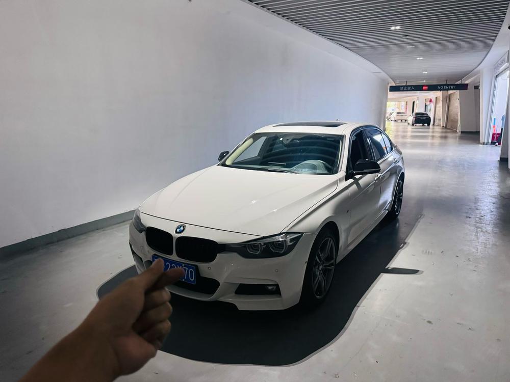BMW 3 Series 2018 car image 