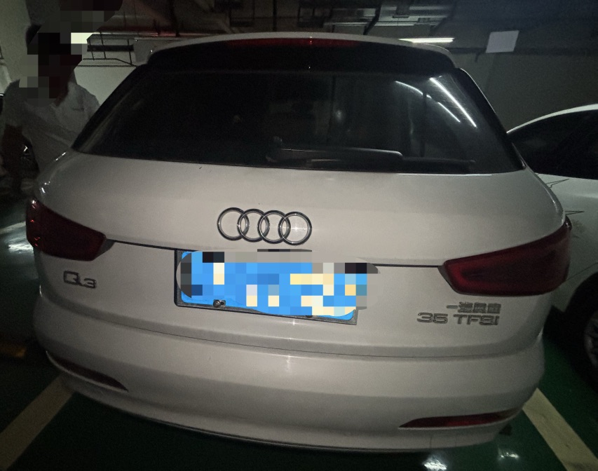Audi Q3 2014 car image #4