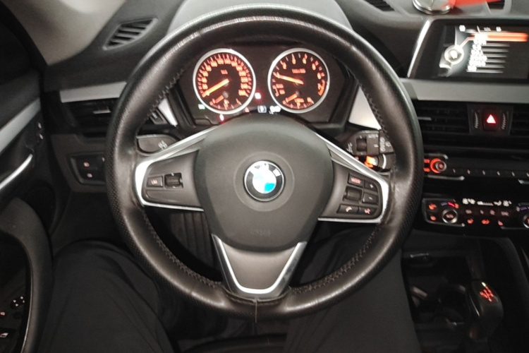 BMW X1 2017 #15 BMW X1 2017 car image #15