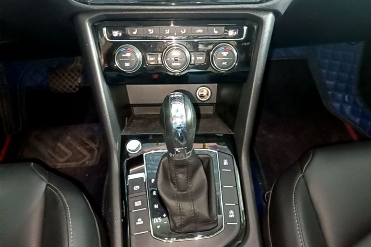Volkswagen Tharu 2019 car image #14