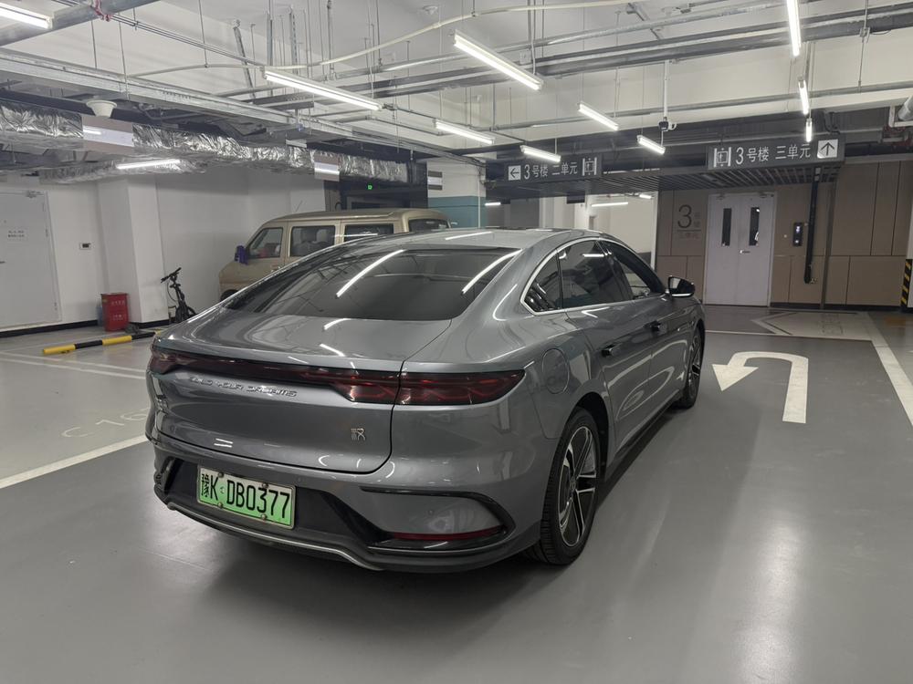 BYD Han 2023 car image #7