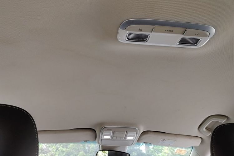GEELY Emgrand GS 2018 car image #18