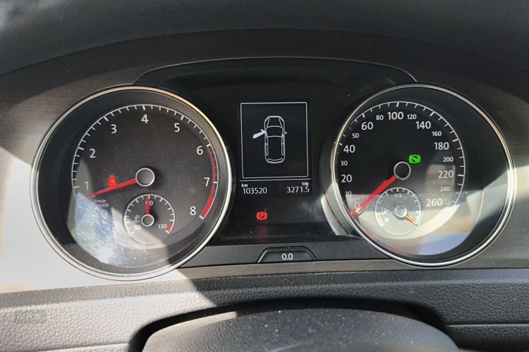 Volkswagen Golf 2014 car image #13