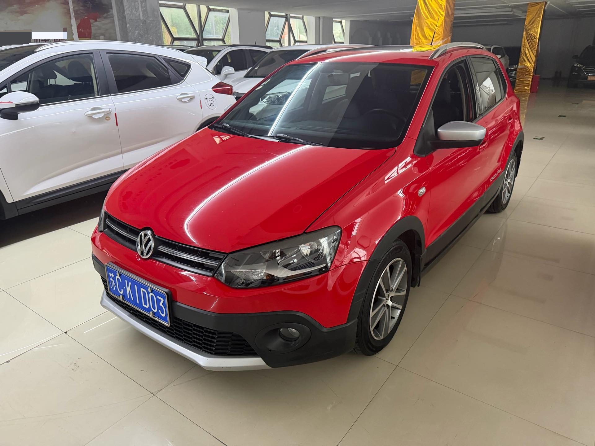 Volkswagen Polo 2014 Volkswagen Polo 2014 car image