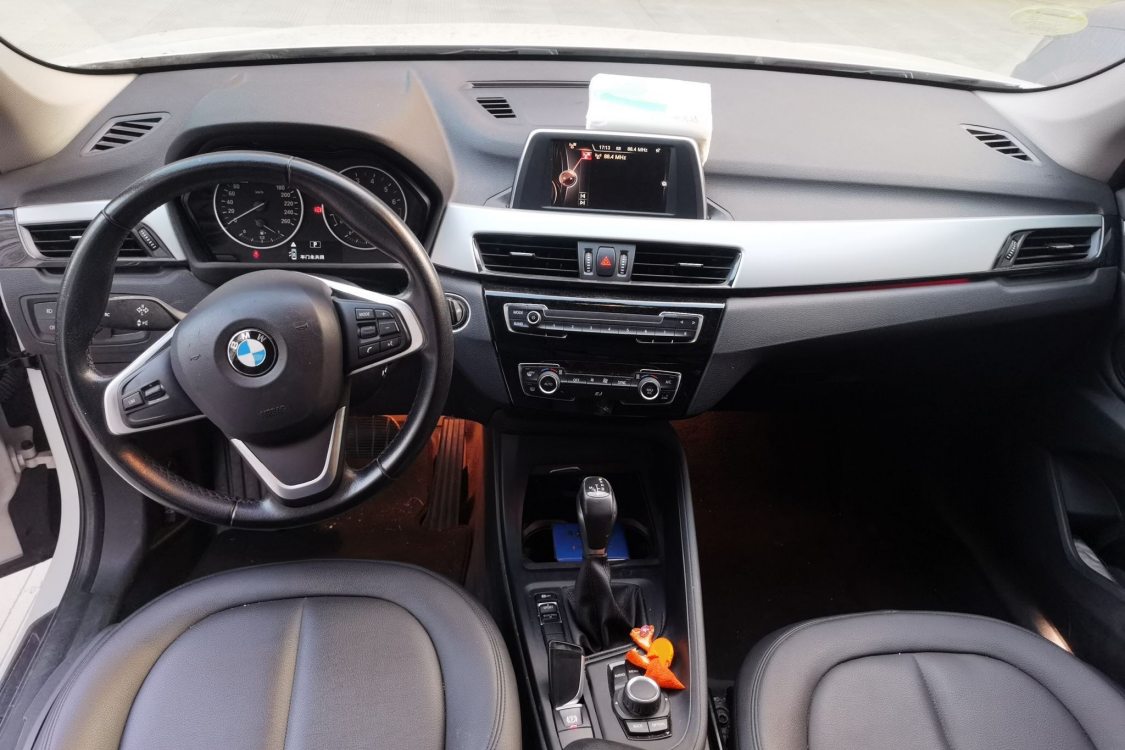 BMW X1 2017 #21 BMW X1 2017 car image #21