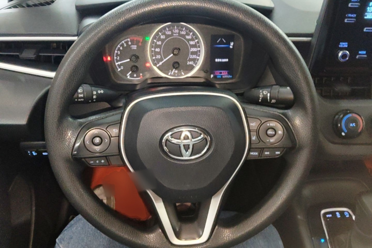 Toyota Corolla 2020 car image #11