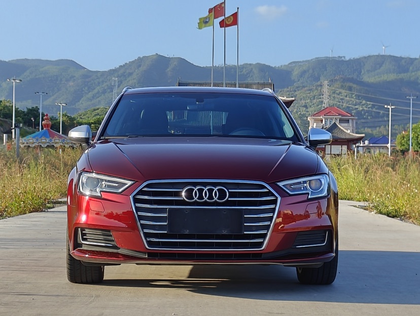 Audi A3 2019 #2 Audi A3 2019 car image #2